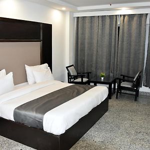 Hotel Anand Empire Near New Delhi Railway Station